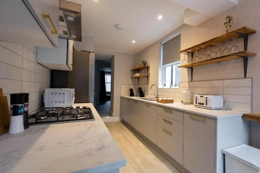 Stylish Stadium Stay, City Centre With Parking Cardiff 0*,  United Kingdom
